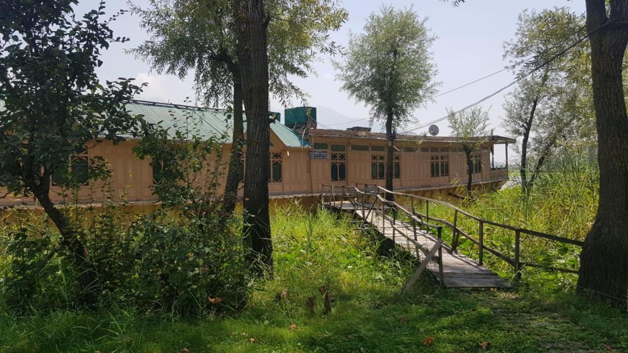 Hotel Kings Houseboats Srīnagar Exteriér fotografie